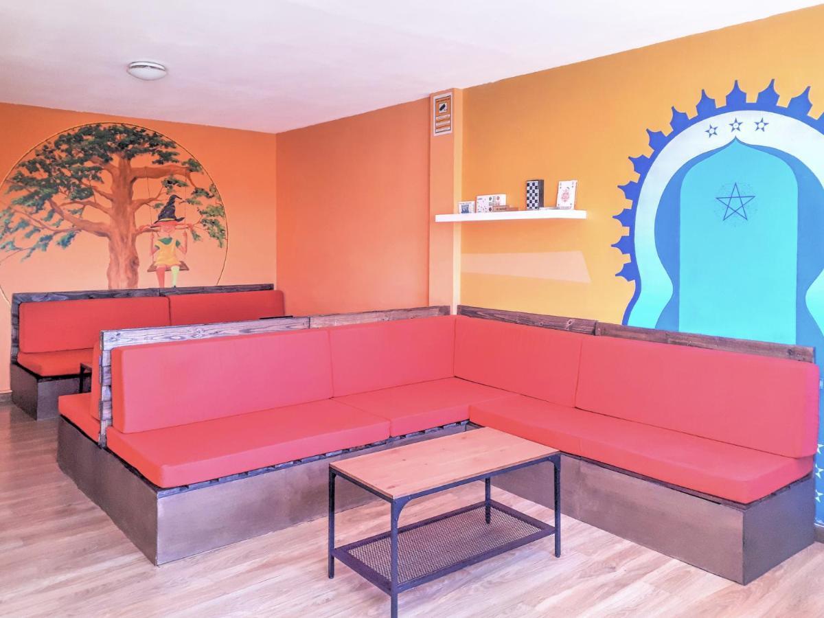 Meiga Backpackers Hostel Santiago de Compostela Exterior photo